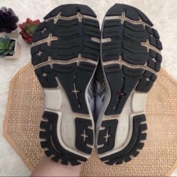 Brooks Ghost 14 Running Shoes Gray - Picture 10 of 16